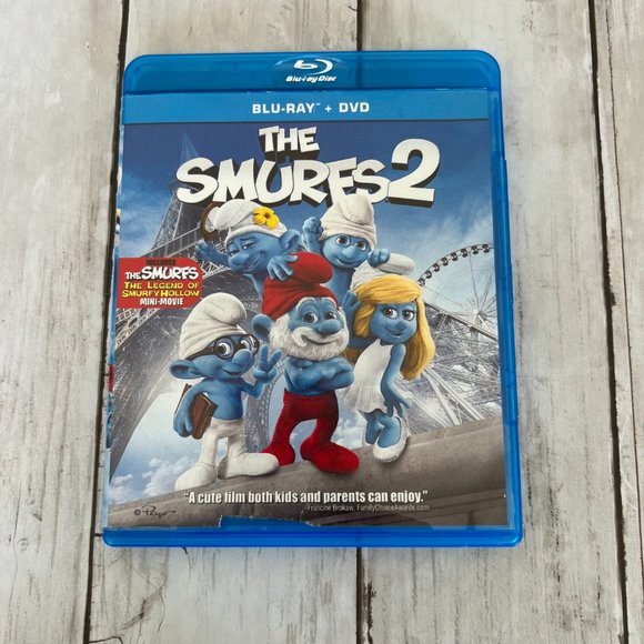 The Smurfs 2: Blu Ray + DVD Combo Set - Picture 5 of 5